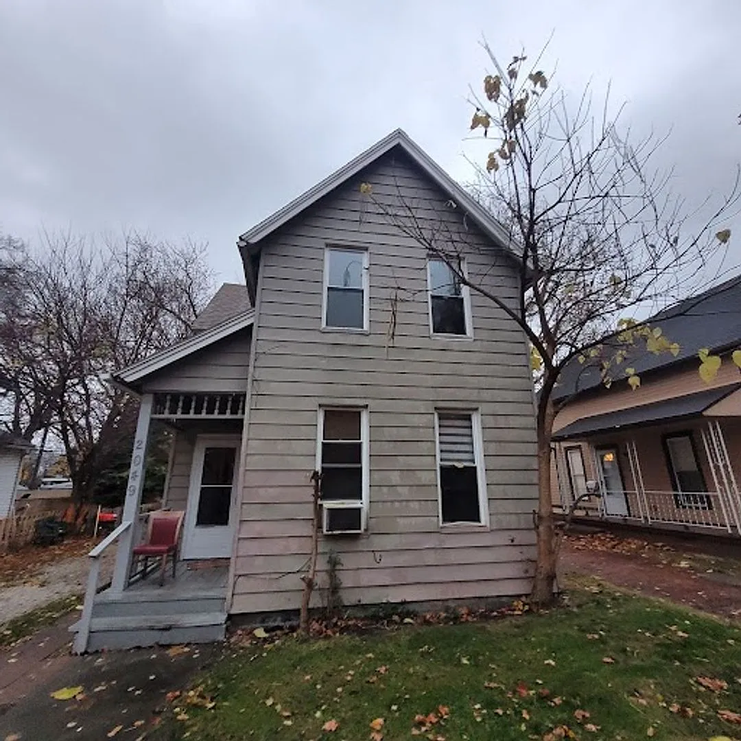 2049 W 95th St. — Photo 2