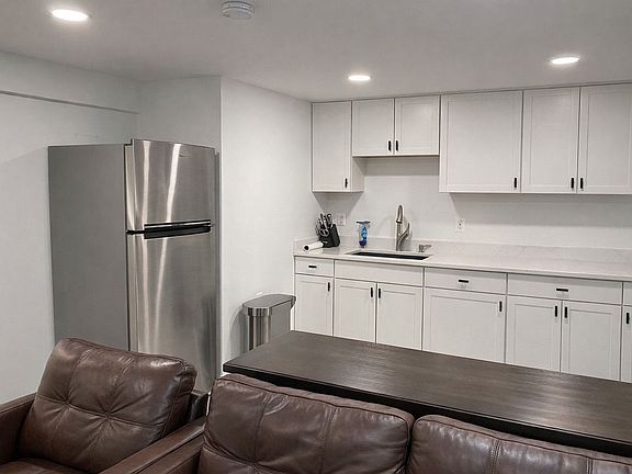 3rd image of 7416 Rhondda Dr #Basement
