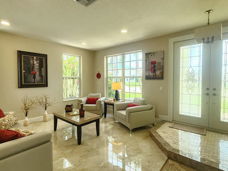 1851 Corsica Dr — Photo 7