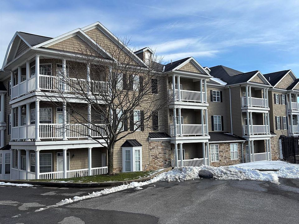 1st image of 2531 Suncrest Vlg