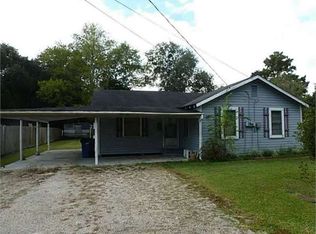 911 Clara St, Jennings, LA 70546