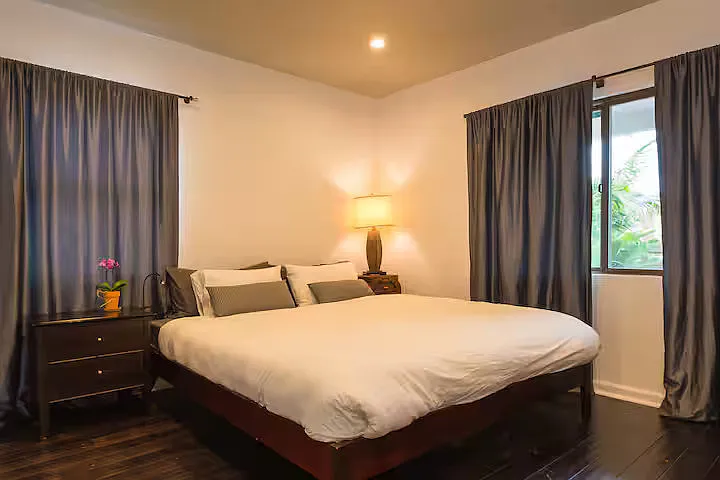838 Flower Ave — Photo 11