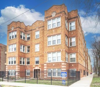 3300 W Cullom Ave UNIT 2, Chicago, IL, 60618