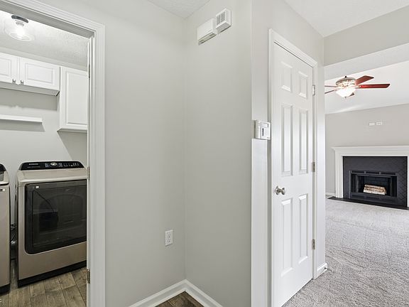5th image of 7727 Blackthorn Cir
