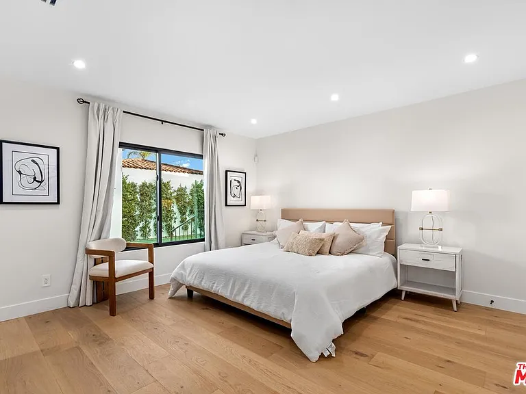 100 S La Jolla Ave — Photo 19