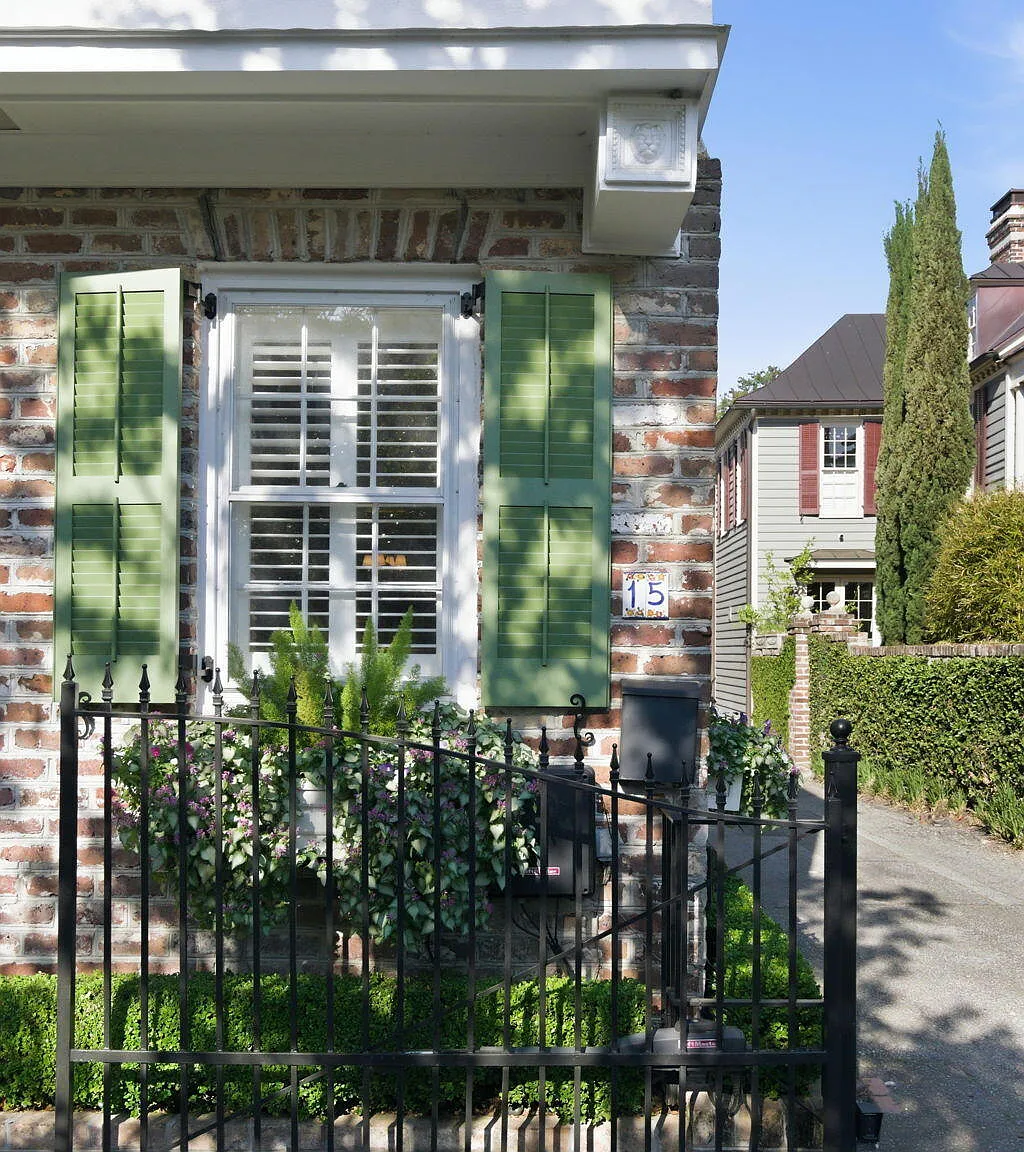 3 bed, 2.5 bath, 2035 sqft, $9,500 — Photo 3
