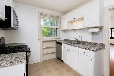 7483A Hoover Ave — Photo 5