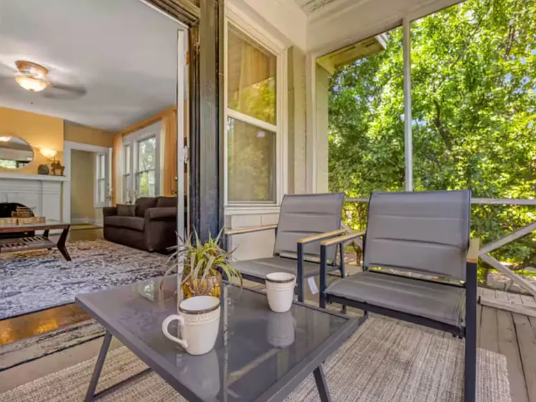 4303 Vandelia St — Photo 26