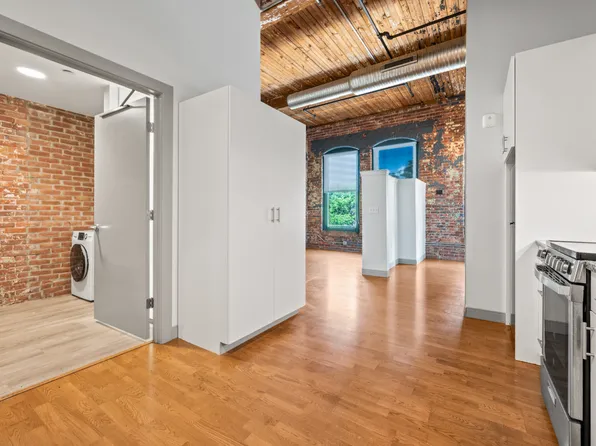 103 Allyn St, Hartford, CT