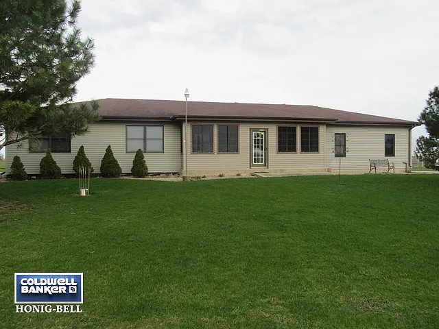 32321 S Cedar Rd photo 1