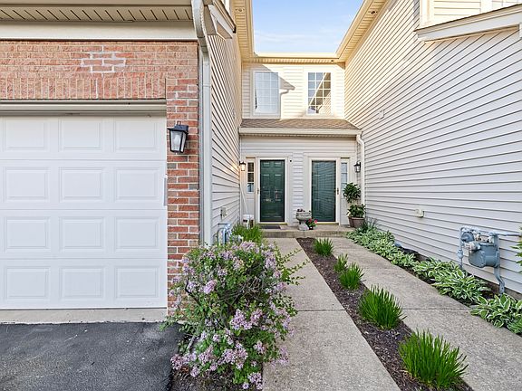 2nd image of 2247 Stoughton Dr