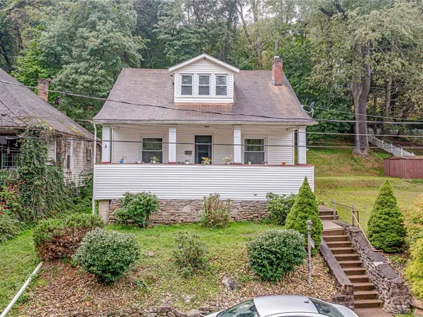 1135 Agnes Ave, Johnstown, PA 15905