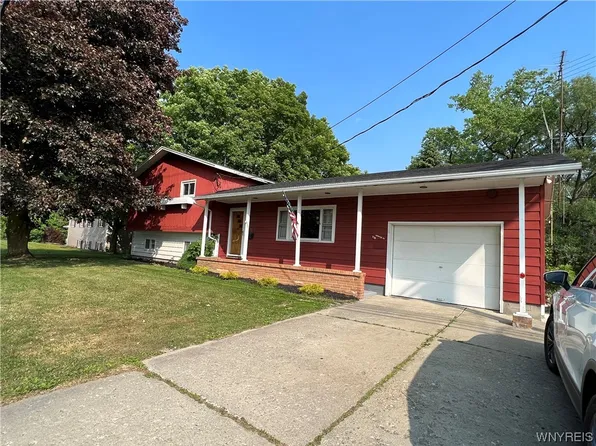 158 North St, Arcade, NY 14009