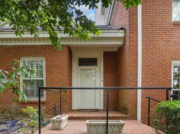 246 Eastbrooke St, Jackson, MS 39216