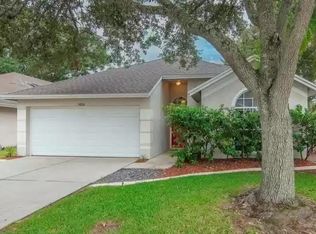 5666 Paddock Trail Dr, Tampa, FL 33624