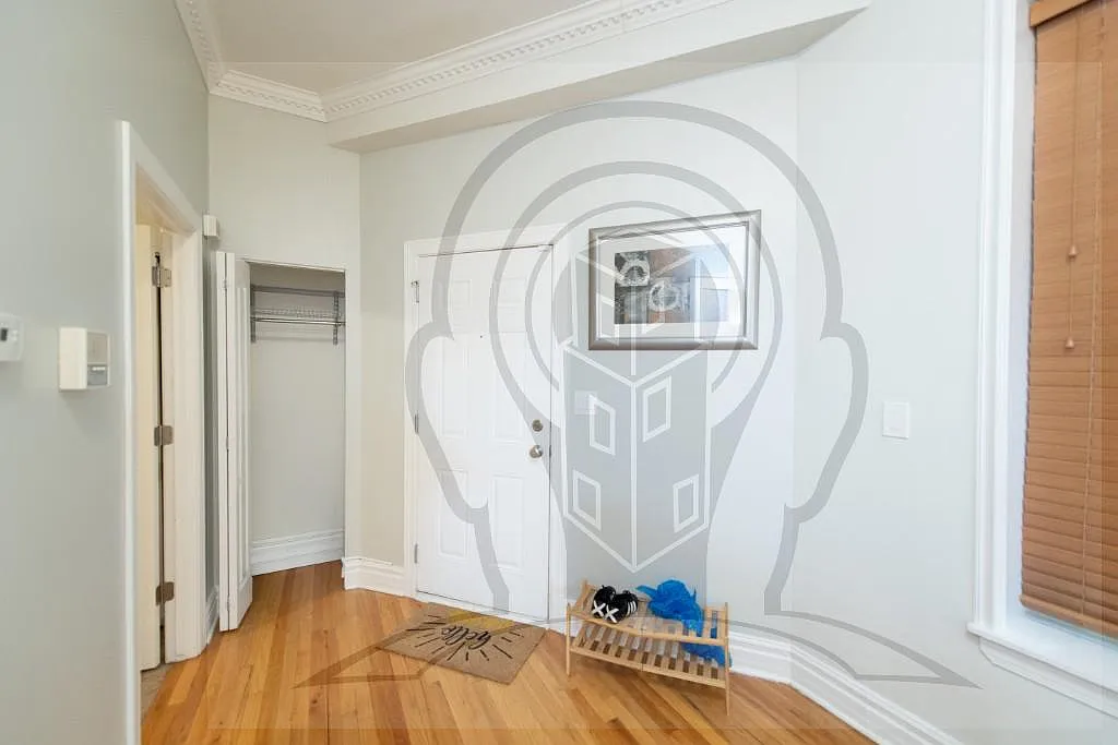 3 bed, 2.0 bath, 1700 sqft, $2,800 — Photo 3