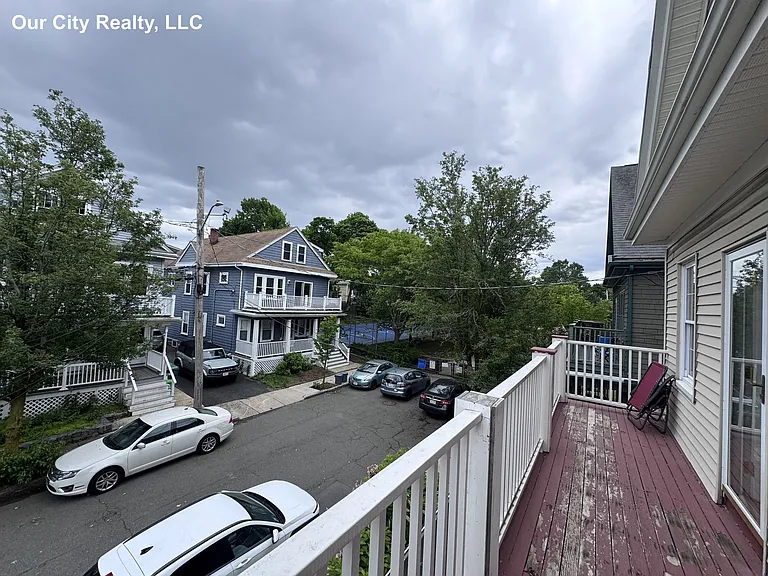 31 Stoughton St #2 — Photo 17