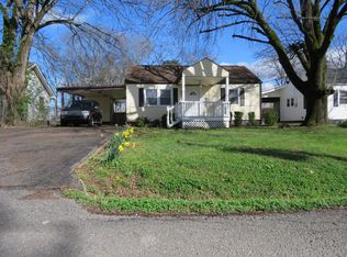 25 Vero Beach Ave, Rossville, GA 30741