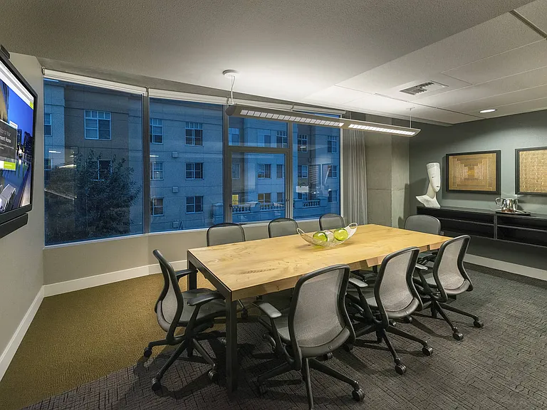 Elements Apartments — Photo 32