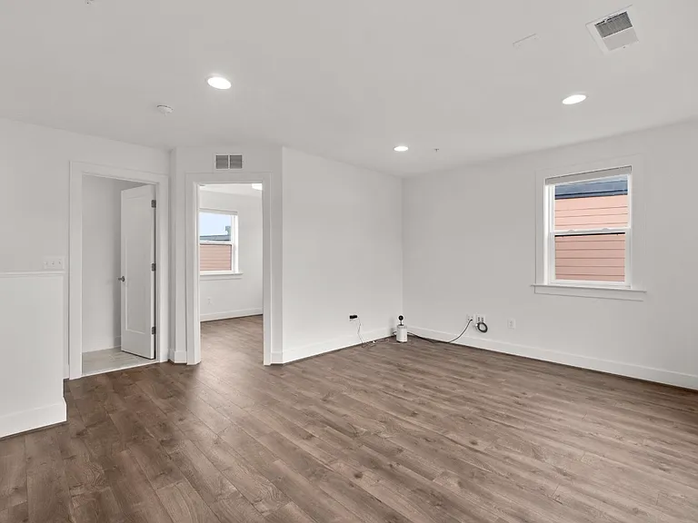 3310 Woodland Phlox St — Photo 48