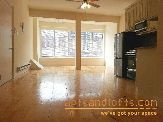 Rented by aptsandlofts.com | media 33