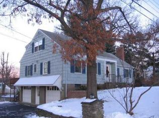 10 Barr Ave, Cornwall On Hudson, NY 12520