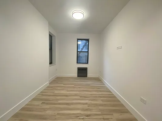 Rented by Oxford Property Group | media 11