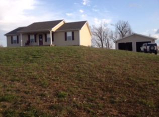 99 Country View Ln, Bonnieville, KY 42713