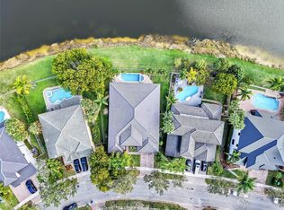 3816 W Hibiscus St, Weston, FL 33332