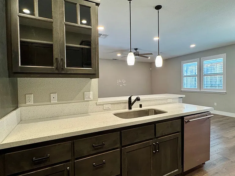 135 Timberwood Dr — Photo 12