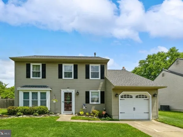 104 Apley Dr, Cherry Hill, NJ 08003