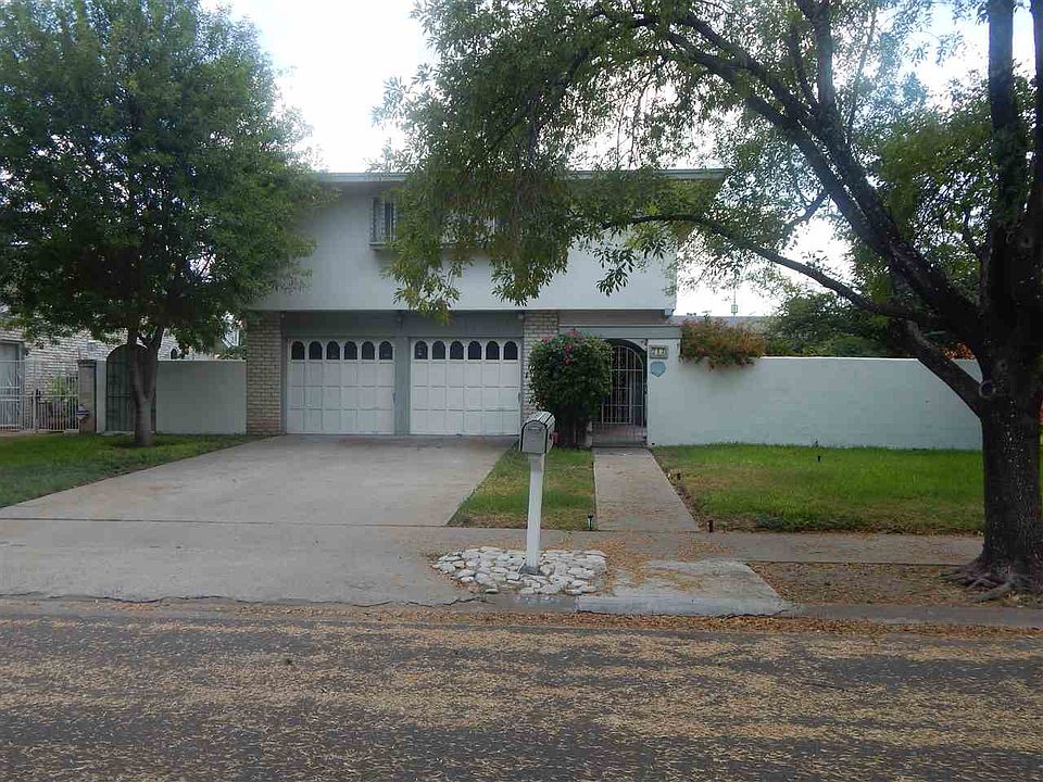 1st image of 213 Huisache Dr