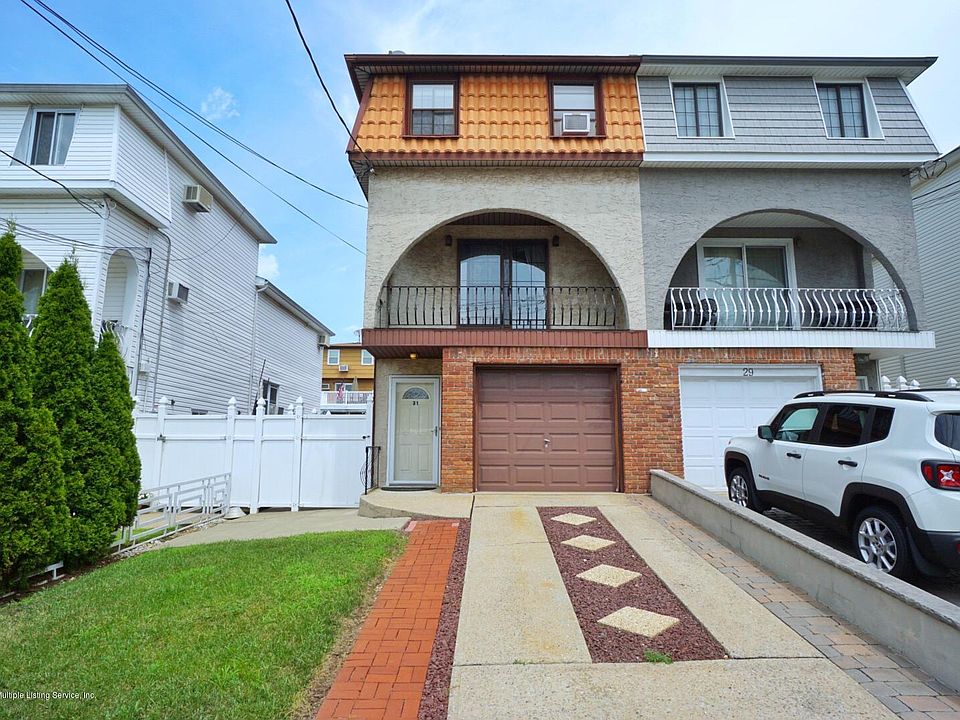 1st image of 31 McVeigh Ave