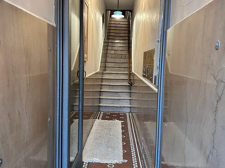 12 W Court St #7 — Photo 7