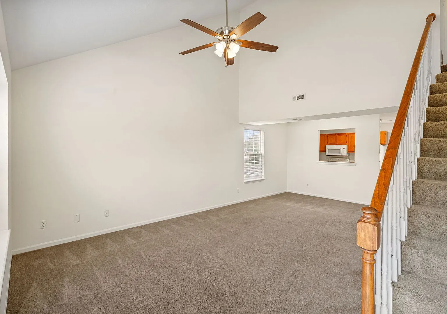 3509-3511 La Mesa Dr. — Photo 4