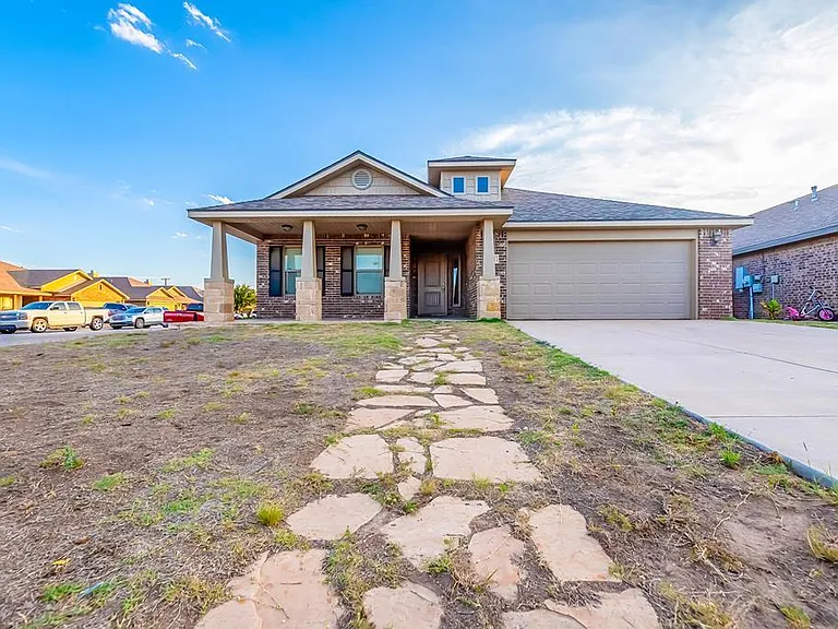 401 Mel Ott Ln — Photo 1