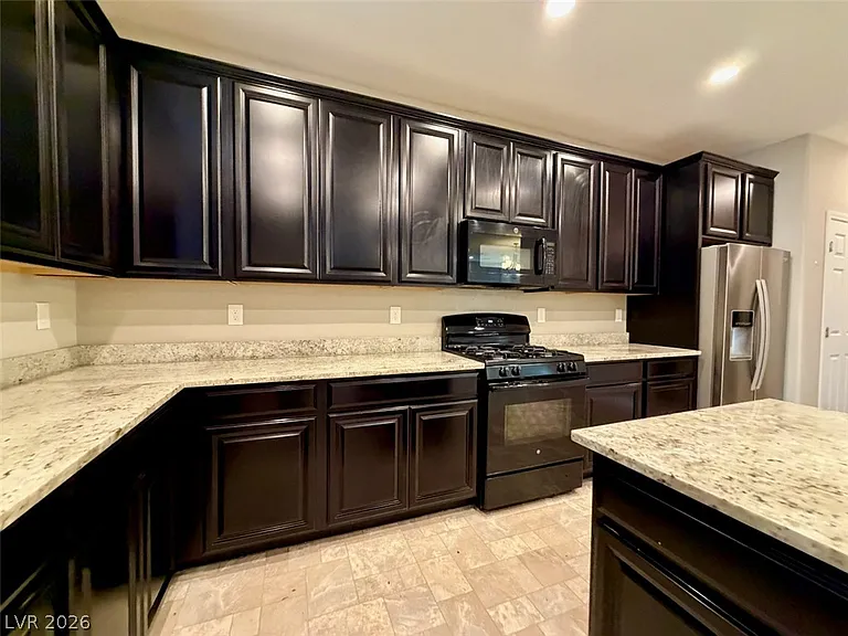 3832 Autumn America Pl — Photo 12