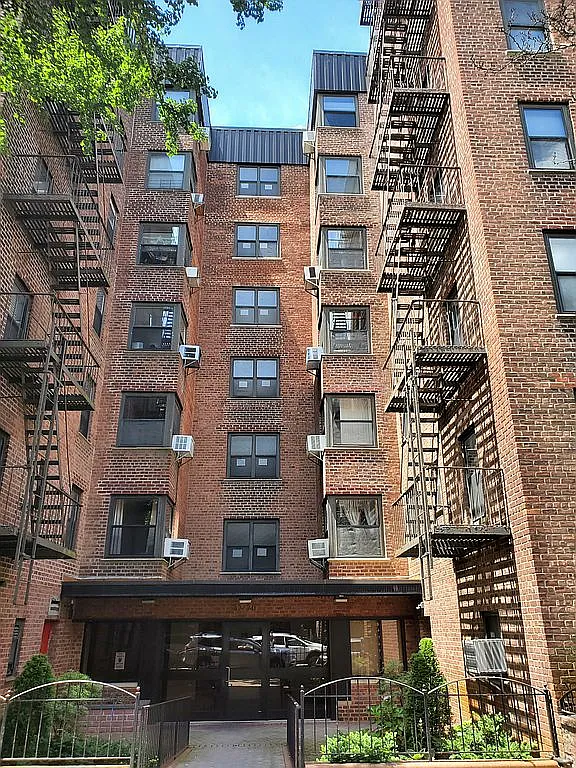 32-20 91st St APT 308 photo 1
