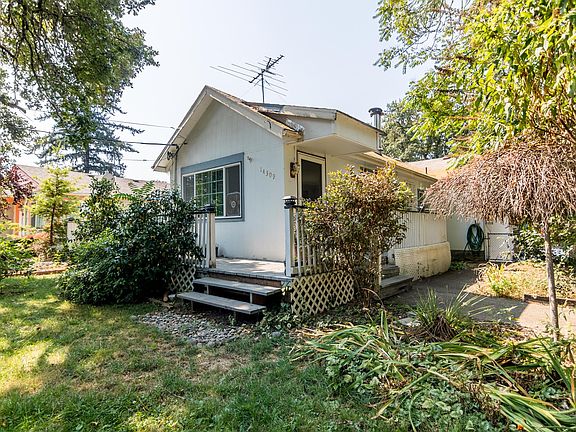 2nd image of 14309 SE Laurie Ave