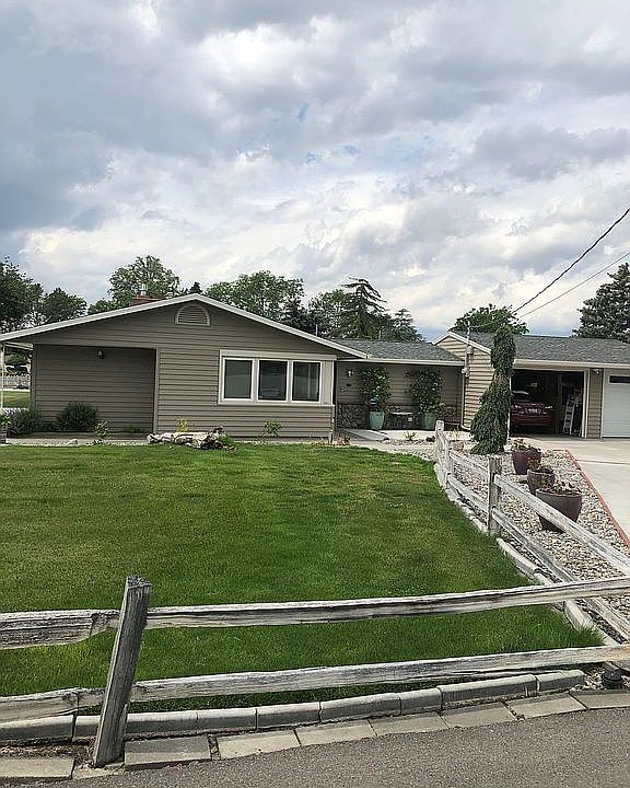 2nd image of 420 Road 44