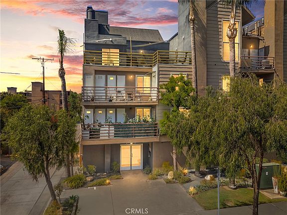 3rd image of 707 W 4th St APT 8
