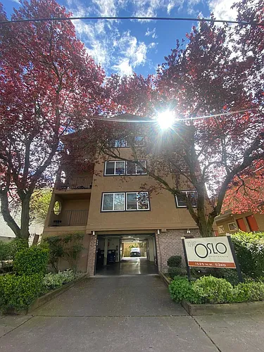 Welcome to Oslo Apartments, Ballard's hidden gem. Photo 1