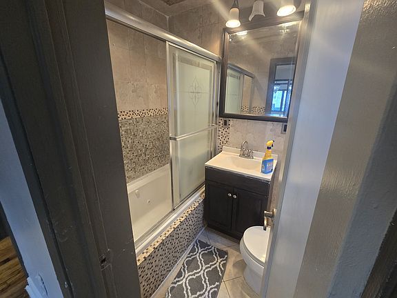 5th image of 65 Endor Ave #1