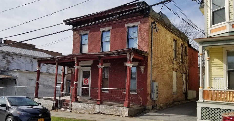 1st image of 69 Phila St
