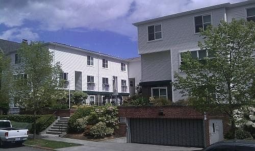 1st image of 4550 16th Ave NE #15