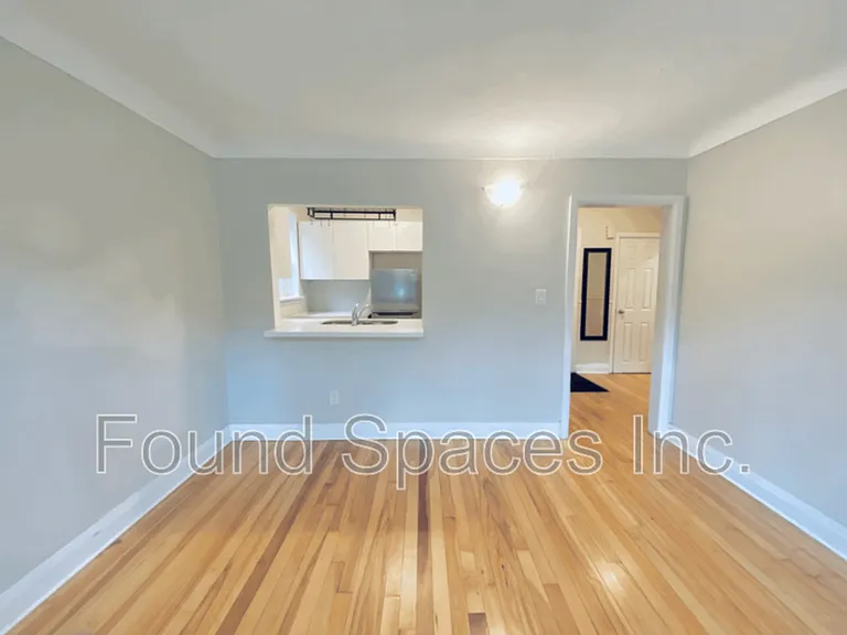 85 East Ave S #4 — Photo 3