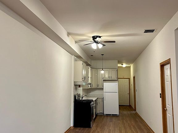 4th image of 1450 W Cortez St #Garden