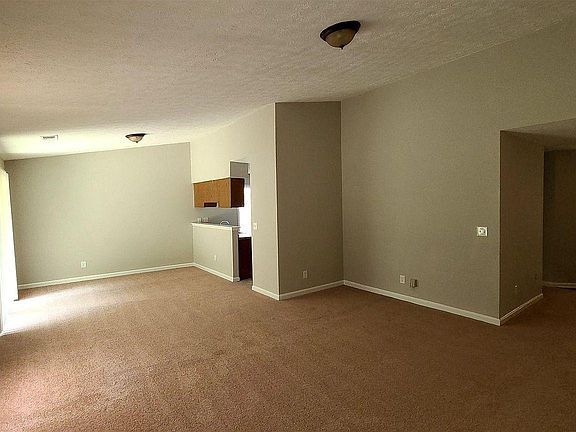 4th image of 2461 Bankston Cir
