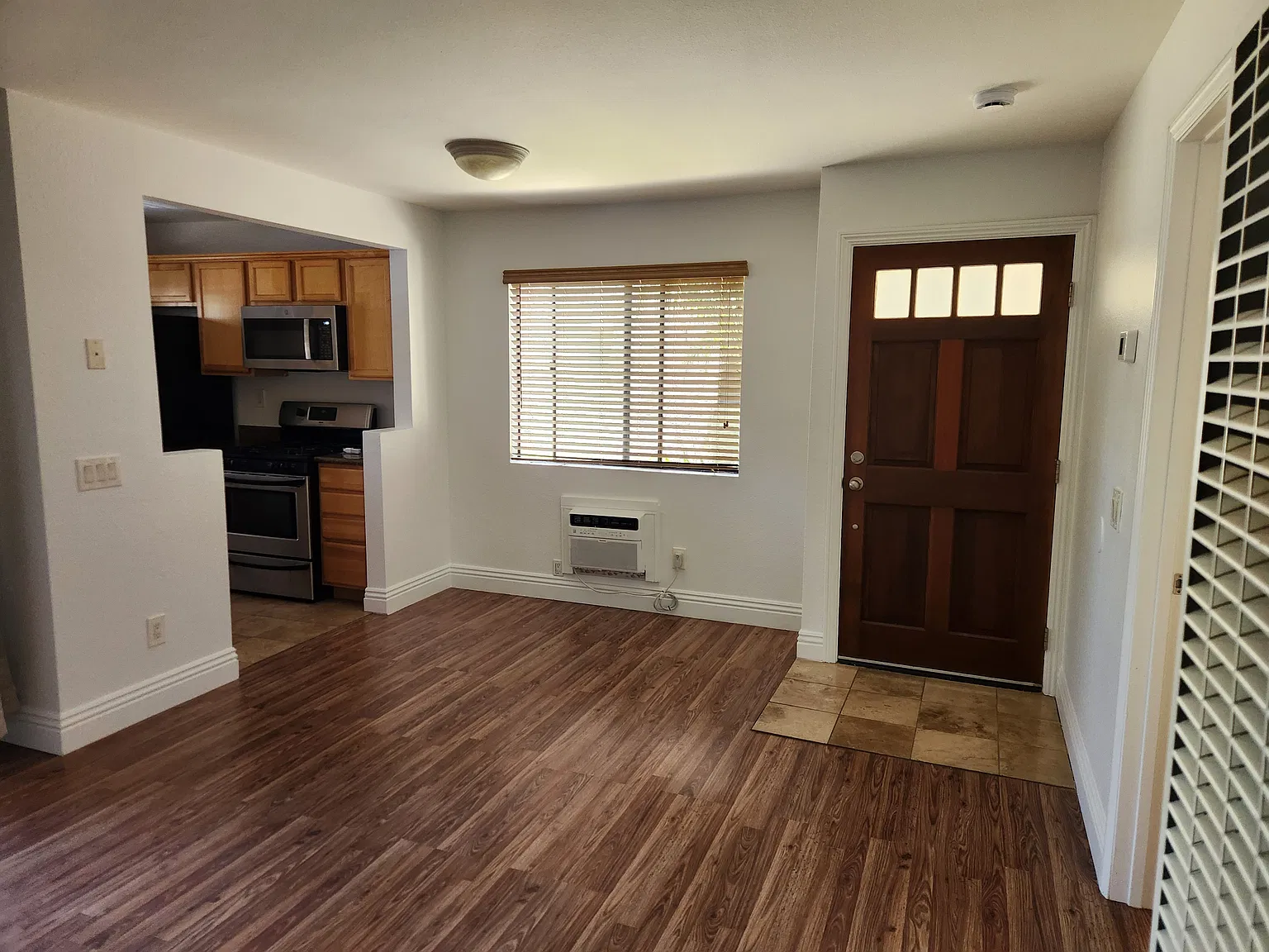 1 bed, 503 sqft, $2,350 — Photo 3