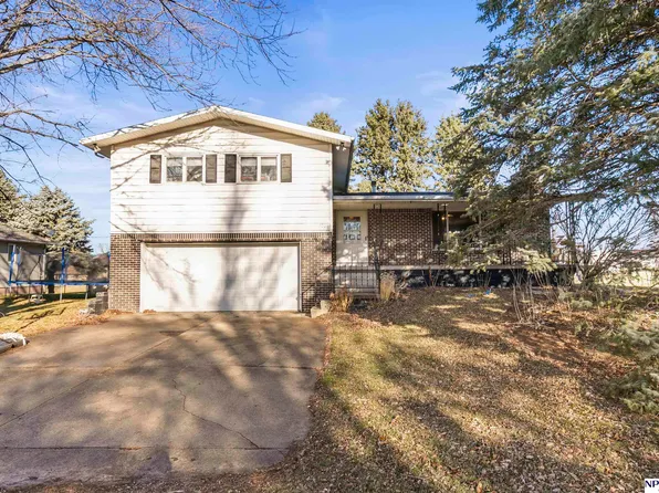 700 Lisa Ln, Lyons, NE 68038